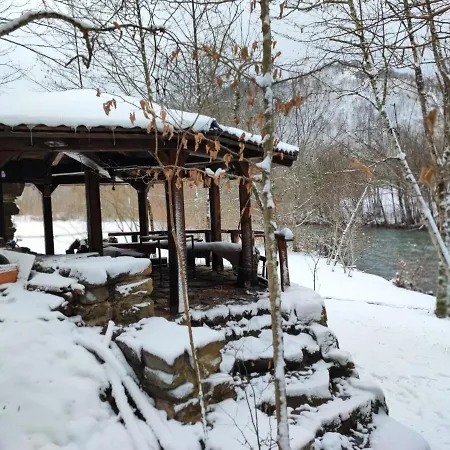 Chalet Riverside Delnice