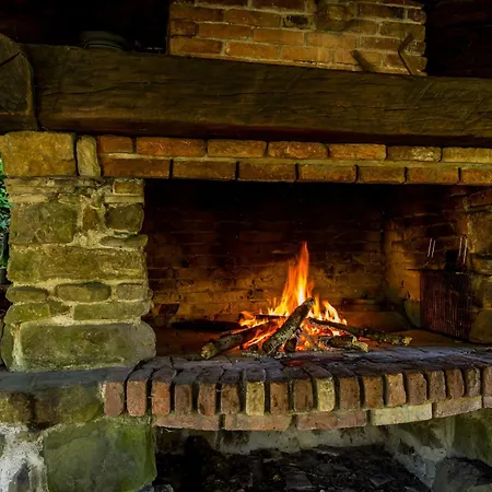 Riverside شاليه *