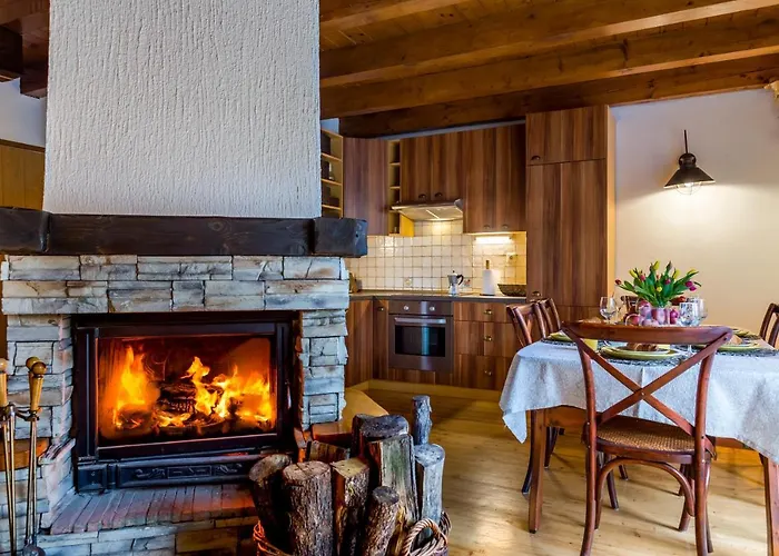 Riverside Chalet *