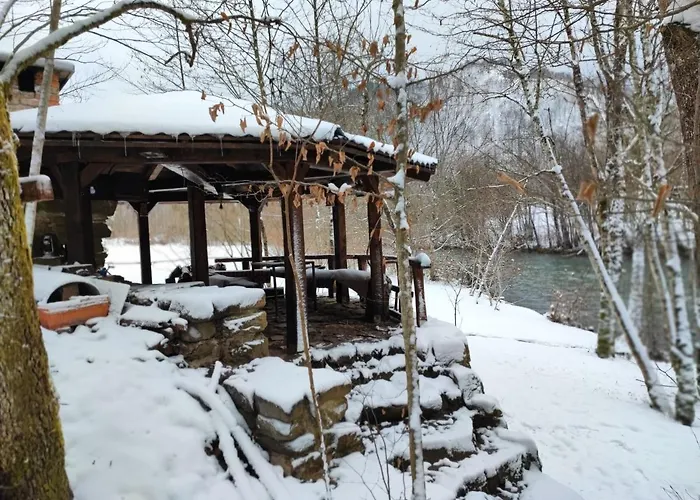 Chalet Riverside Delnice